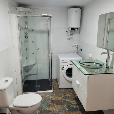 Apartamento Martha Anexo Con Piscina Y Jardin *